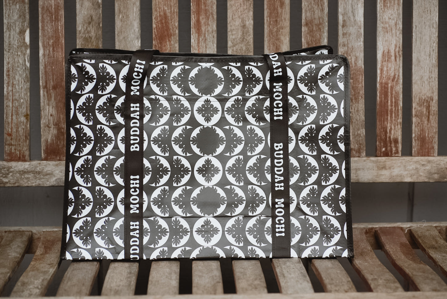 BAE x Welo | black & white mahina