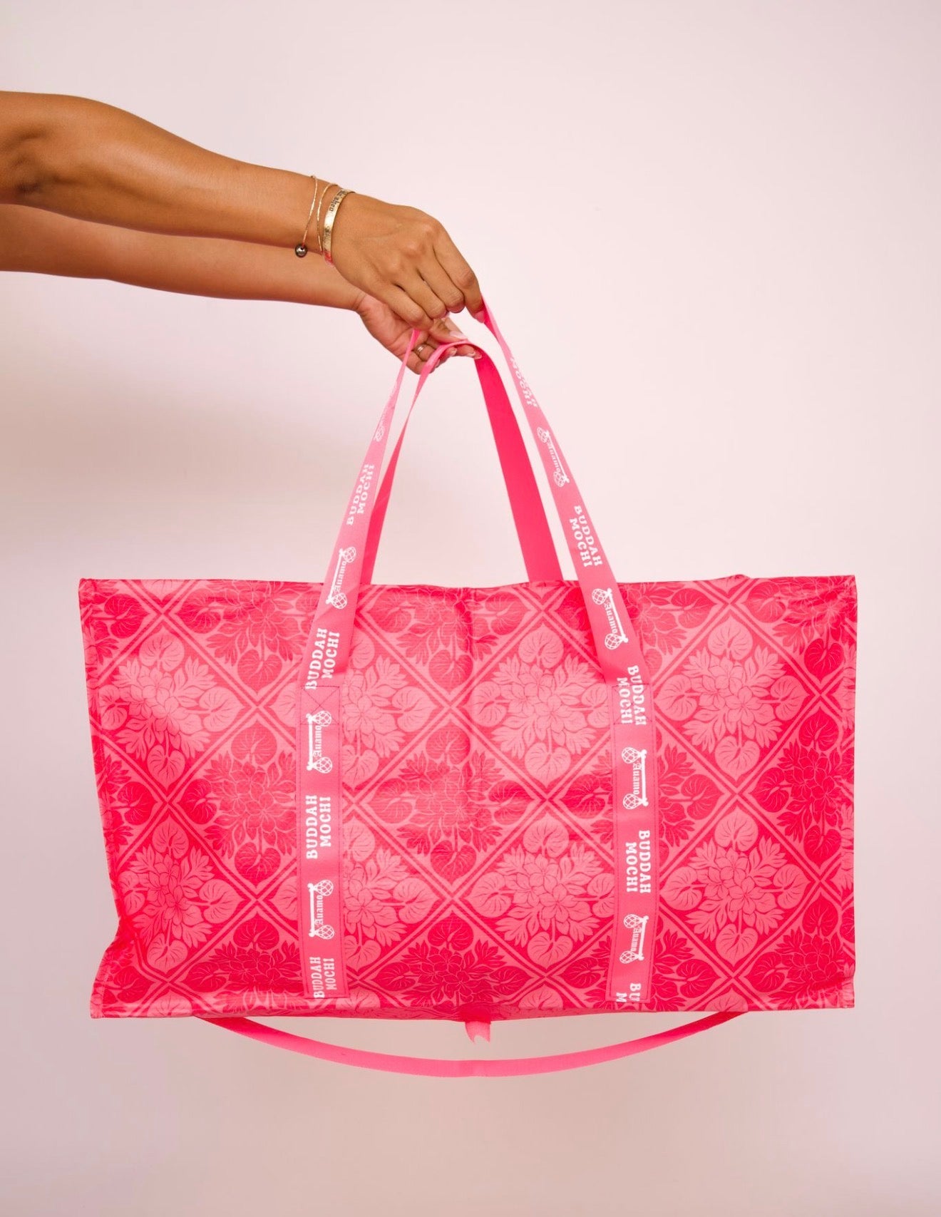 ZIPPED BUCHA x Auamo | pink