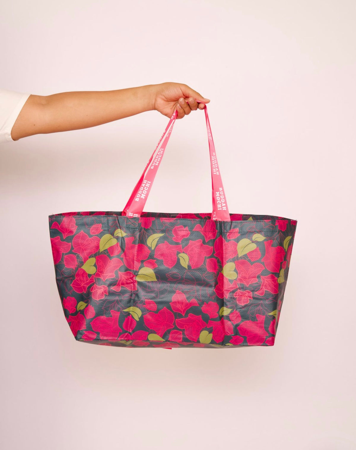 BEBEH BUCHA x Meeknest | Bougainvillea